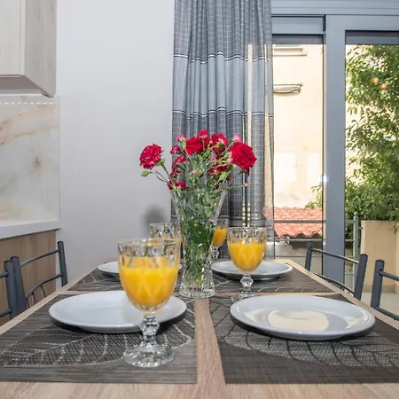 아파트 Liri's Kalamákion