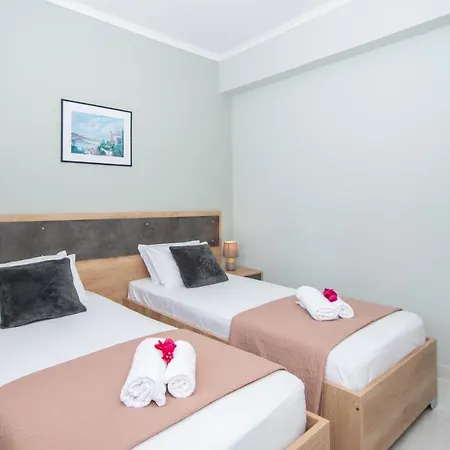 Liri's Καλαμάκι