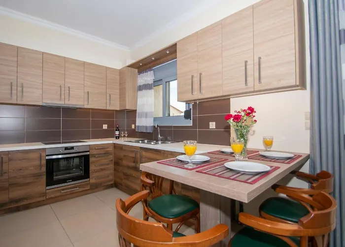 Liri's Apartamento Kalamákion